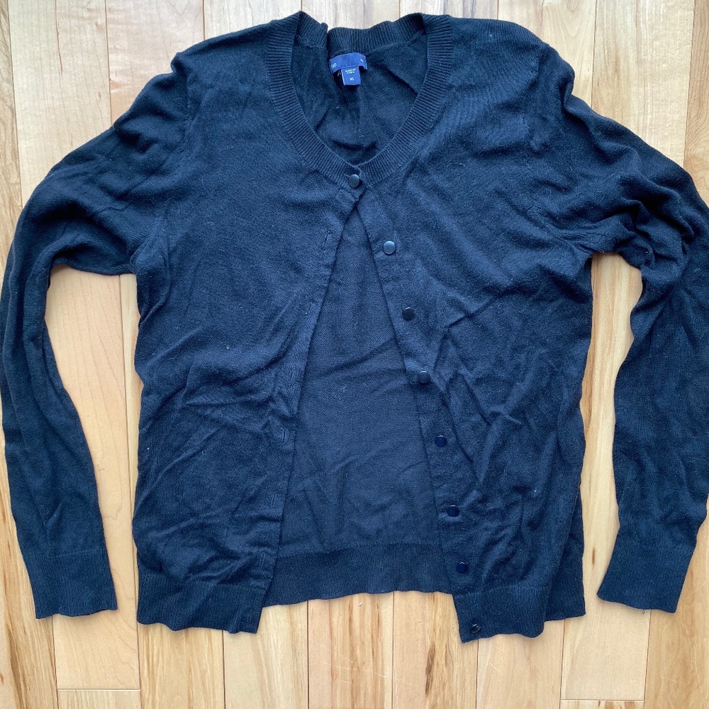 Gap Women's Black Cardigan‎ Crew Neck